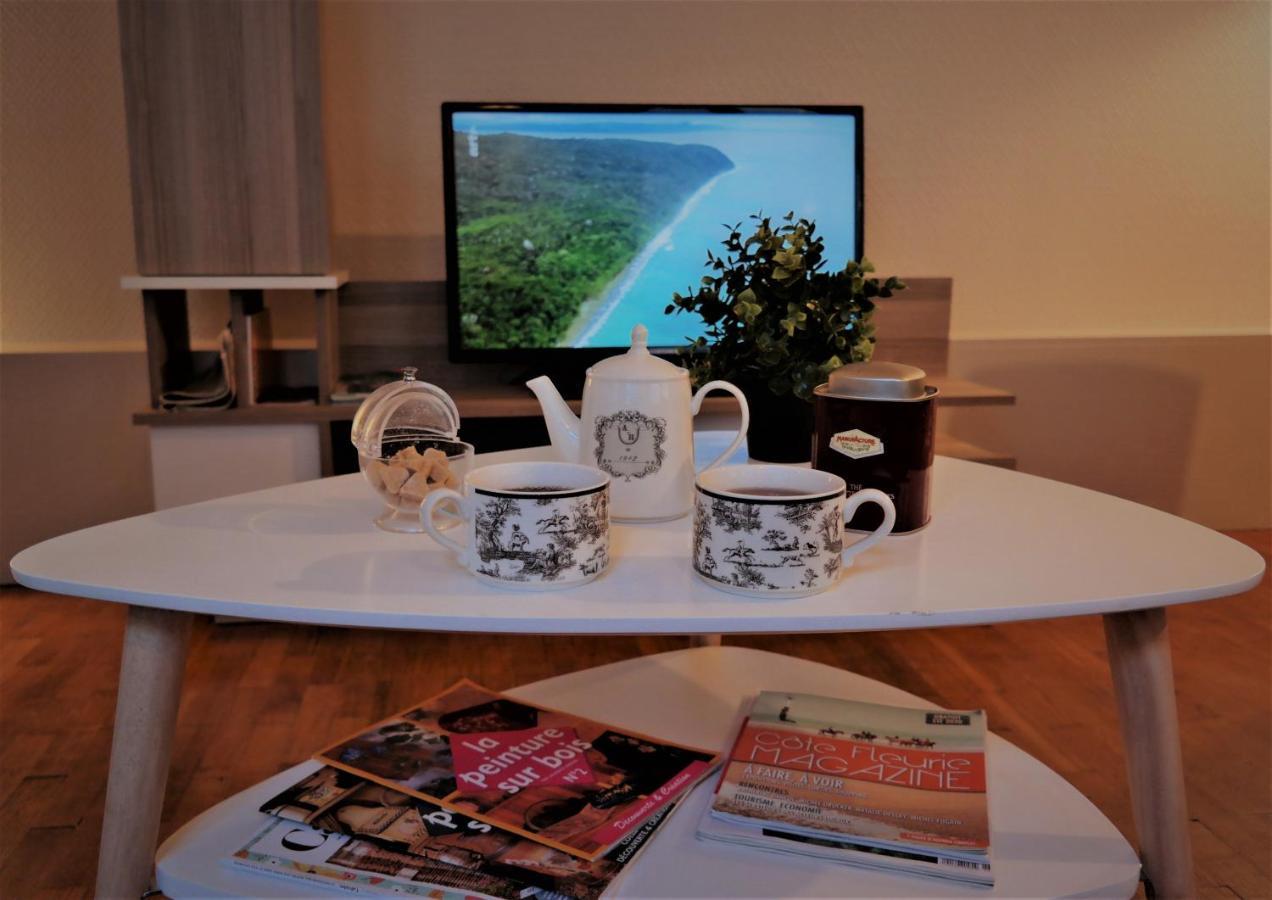 Les Logettes Apartment Honfleur Bagian luar foto